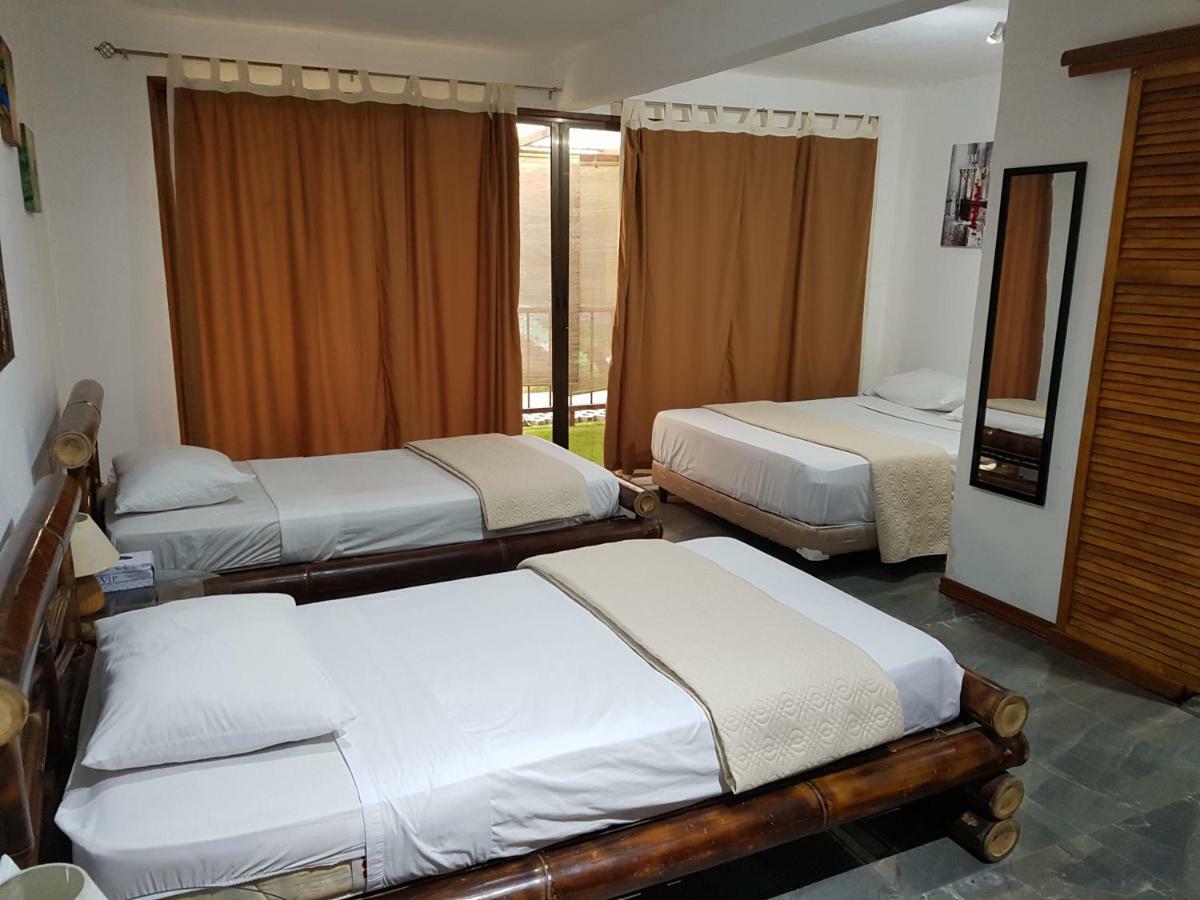 Hotel Bugabutik Puerto Viejo de Talamanca Esterno foto